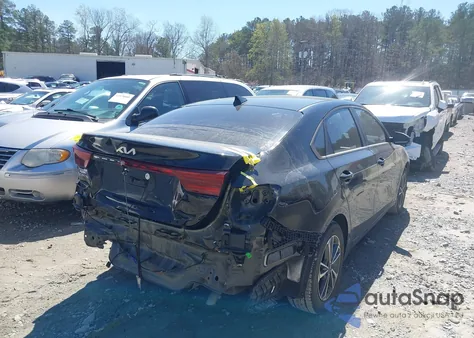 2022 Kia Forte Lxs из США, поврежденный, VIN 3KPF24AD9NE437331